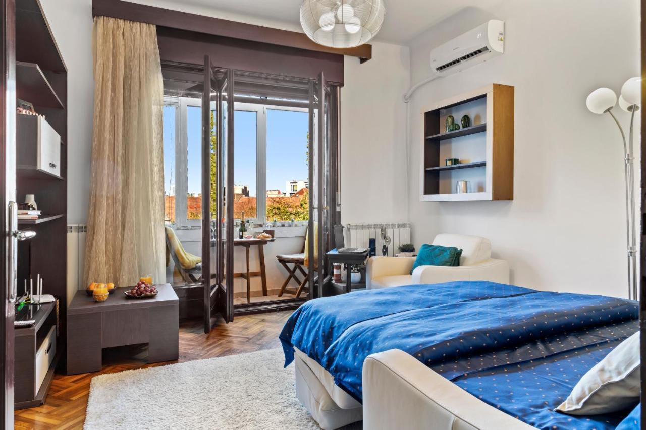 City Vibes Apartment Bucarest Esterno foto