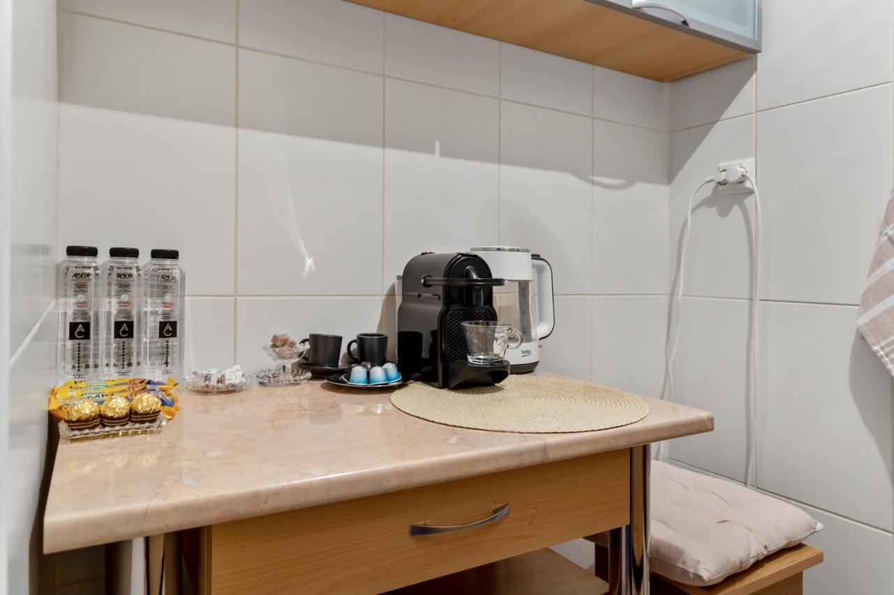 City Vibes Apartment Bucarest Esterno foto